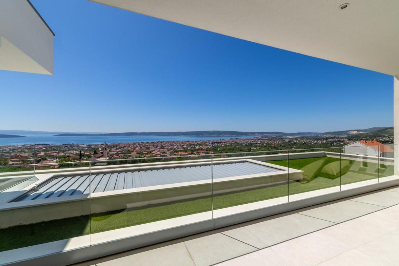 Villa in Split, Croatia, 330 m² - picture 9