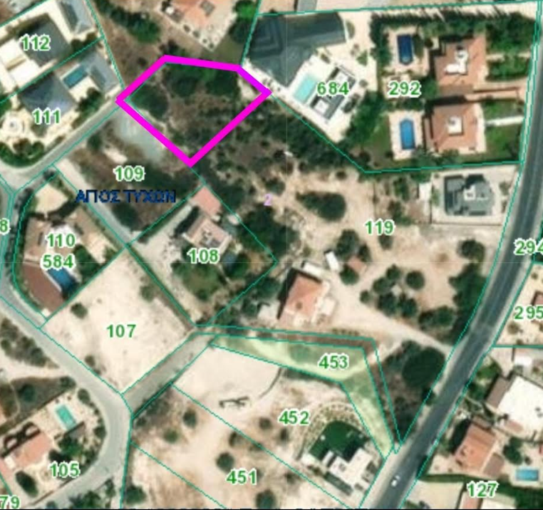 Terrain à Agios Tychon, Chypre, 833 m² - image 1