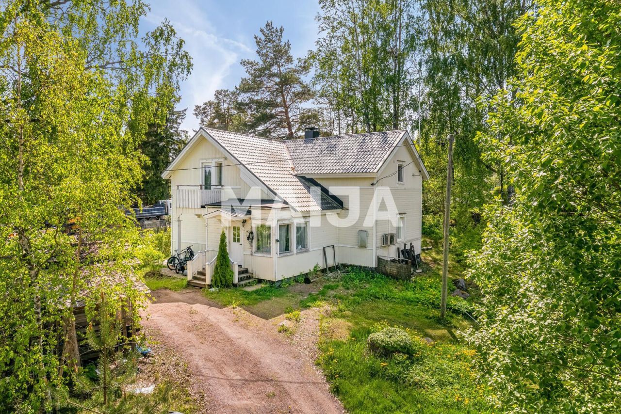 Casa en Loviisa, Finlandia, 111 m² - imagen 1