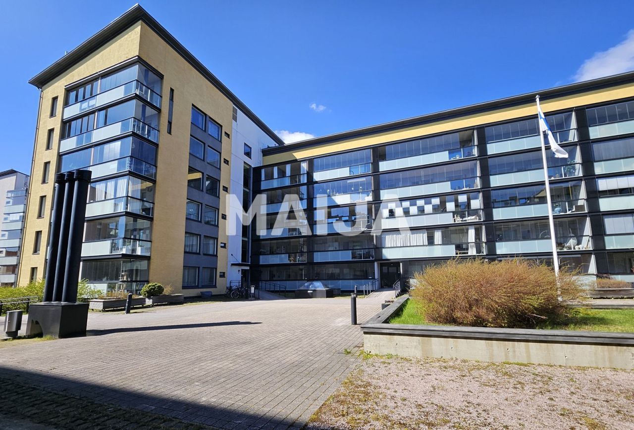 Appartement à Helsinki, Finlande, 77 m² - image 1