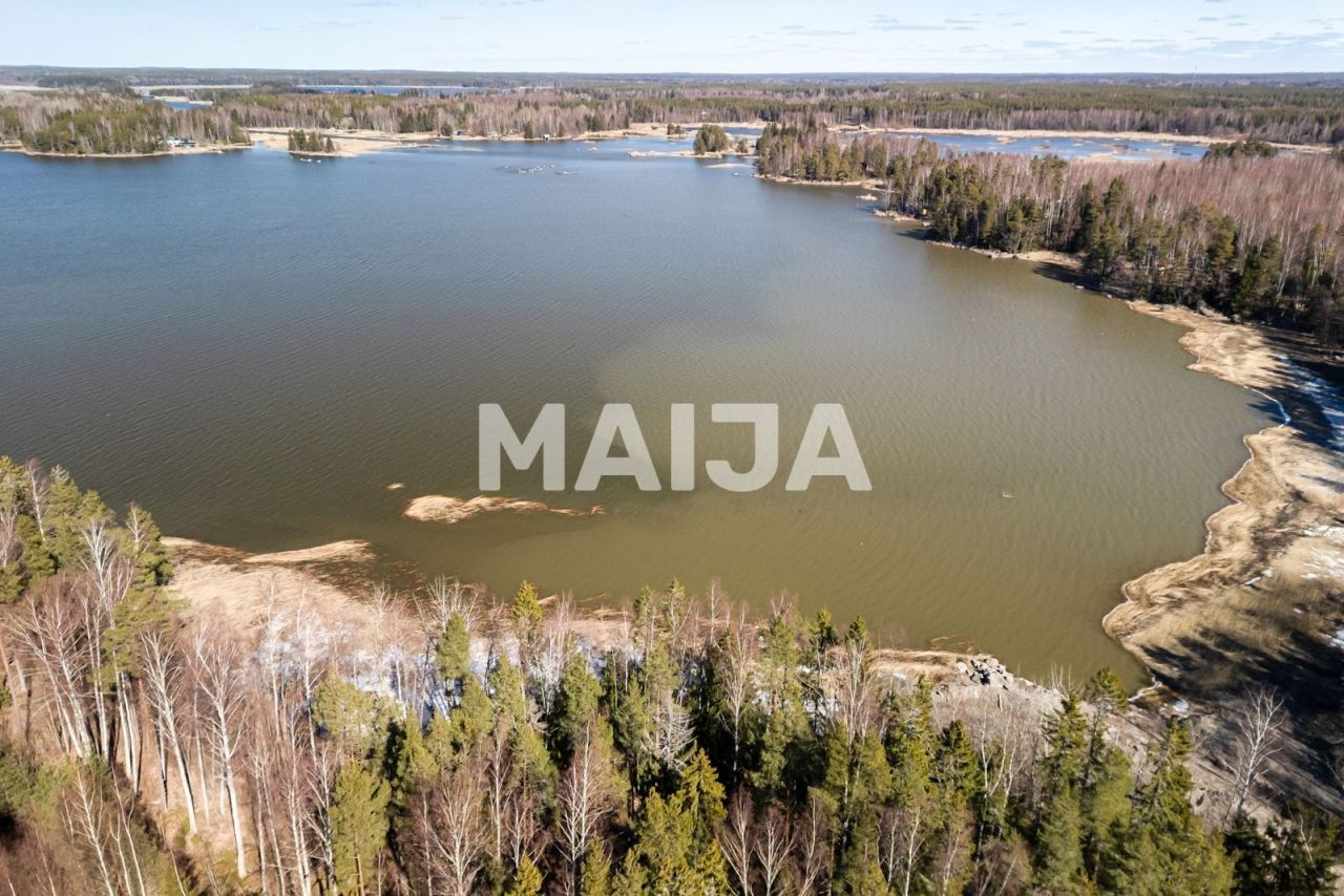 Land in Pyhtaa, Finland, 10 560 m² - picture 1