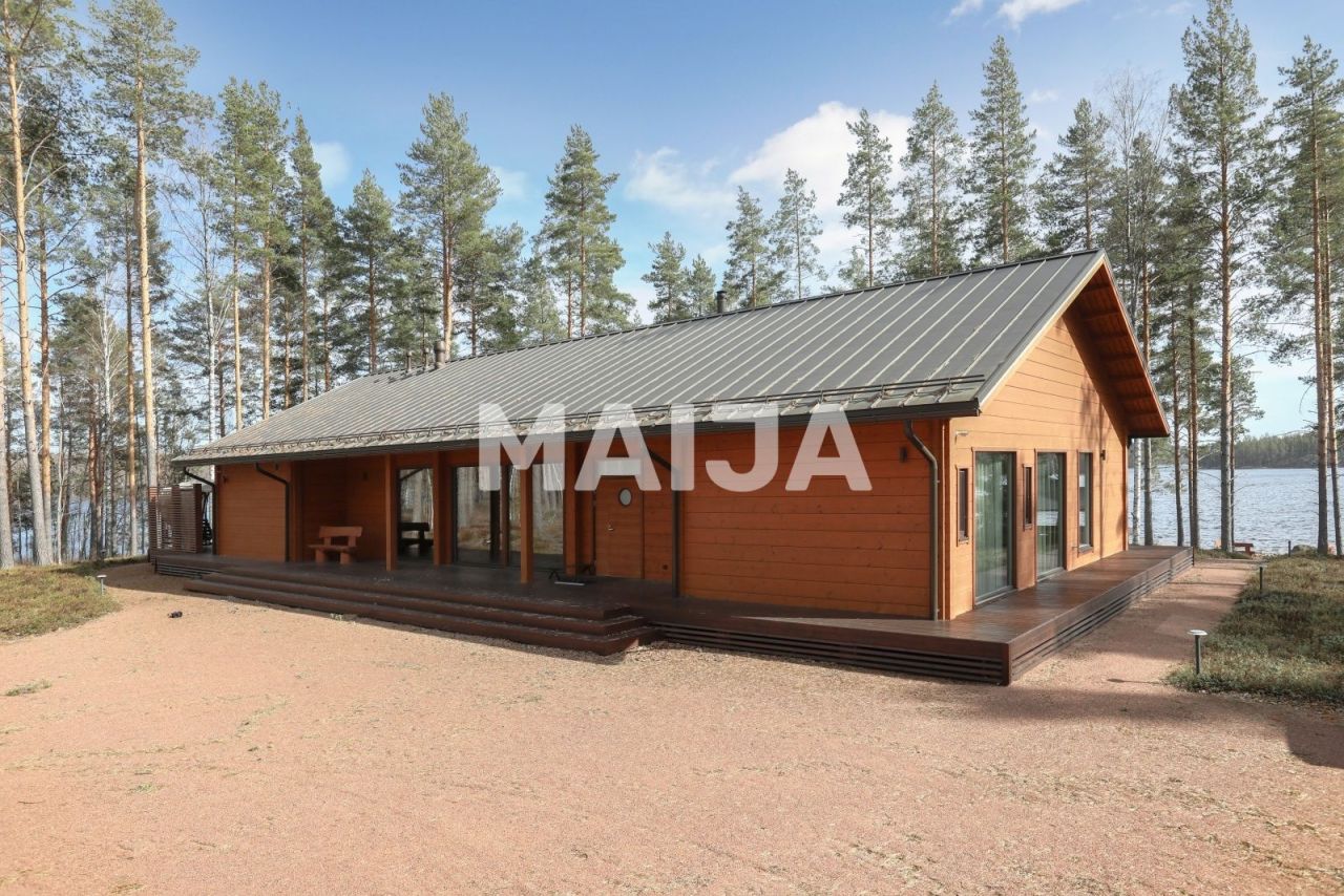 Villa à Puumala, Finlande, 178 m² - image 1