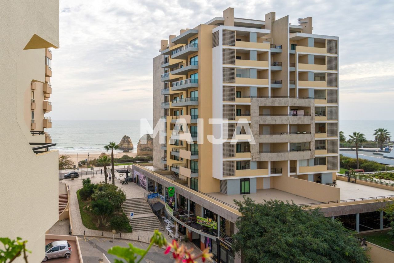 Apartment in Portimão, Portugal, 56 m² - Foto 1