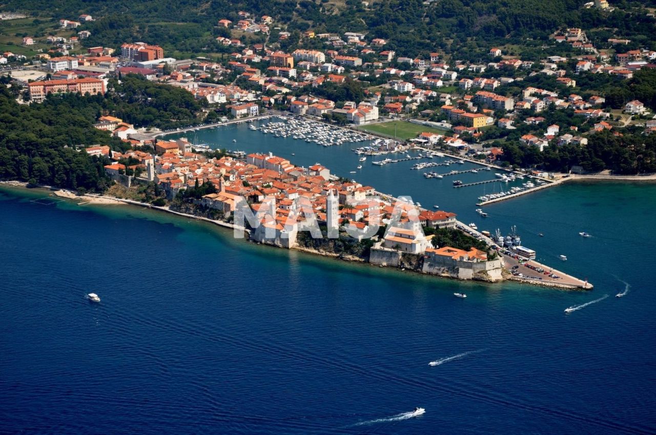 Grundstück in Rab, Kroatien, 2 082 m² - Foto 2