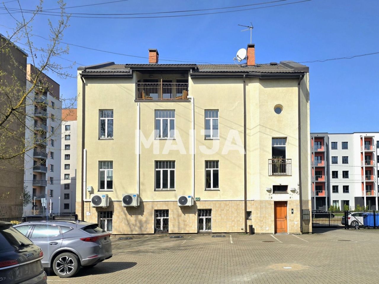 Bureau à Riga, Lettonie, 1 762 m² - image 2