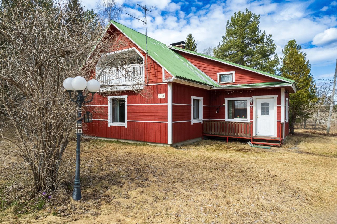 Maison à Perho, Finlande, 125 m² - image 1
