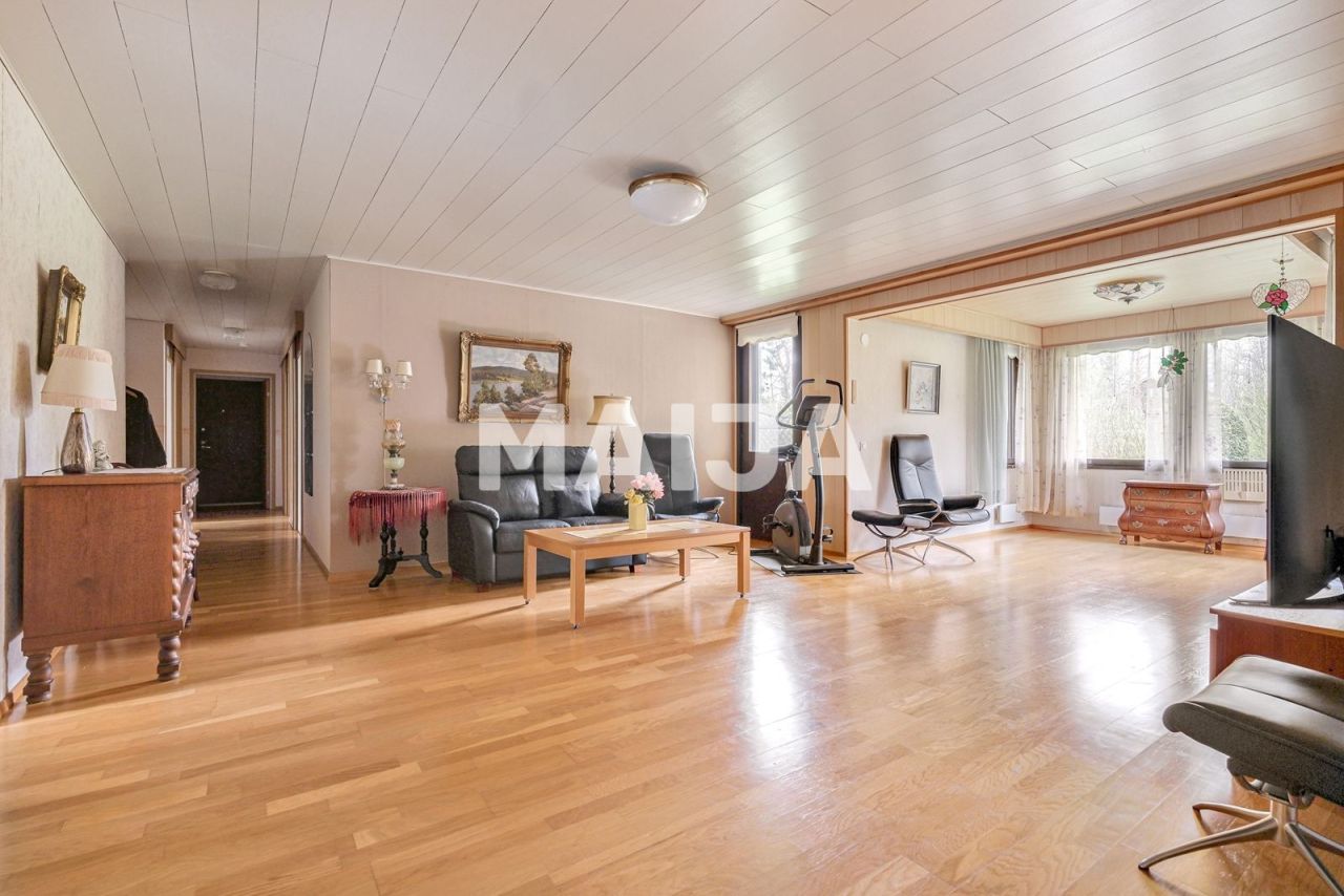 Casa en Vantaa, Finlandia, 125 m² - imagen 7