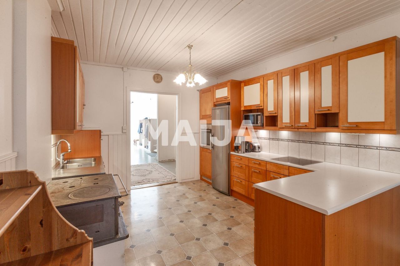 Maison à Kotka, Finlande, 371 m² - image 10