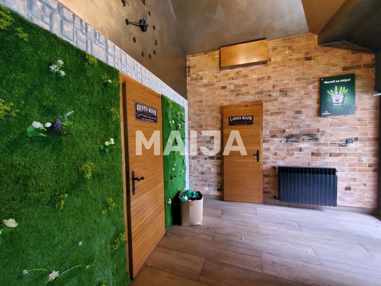 Cafetería, restaurante en Zagreb, Croacia, 180 m² - imagen 12