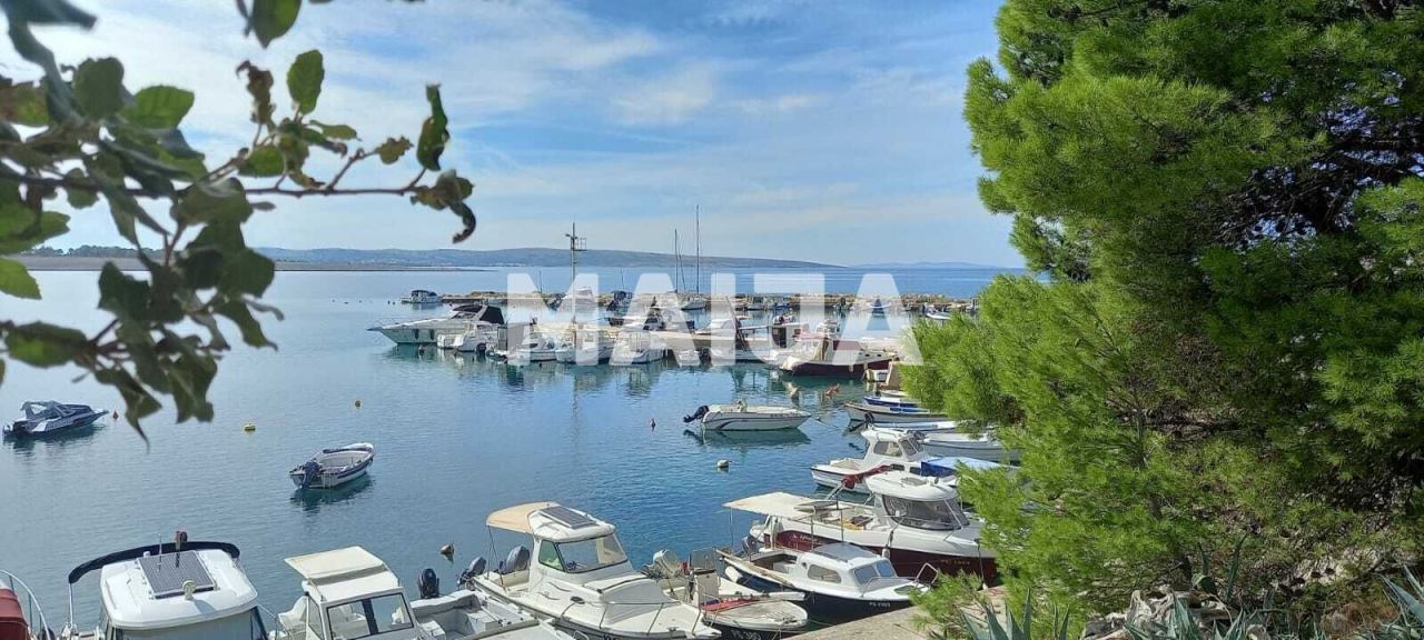 Apartment Povljana, Croatia, 69 m² - picture 14