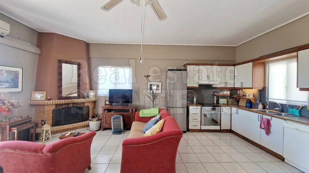 Appartement à Corinthe, Grèce, 77 m² - image 1