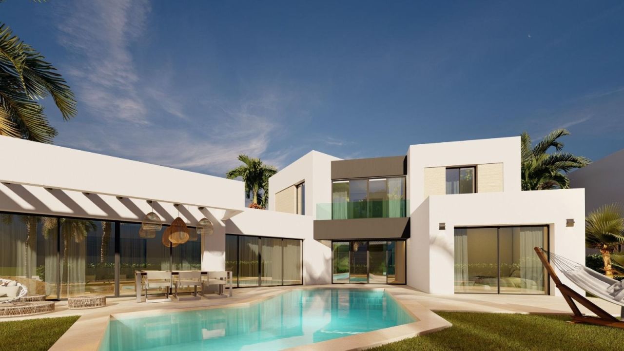 Villa en la Costa del Sol, España, 272 m² - imagen 1