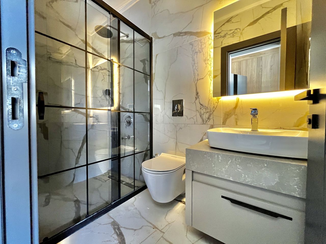 Villa en Alanya, Turquia, 470 m² - imagen 8