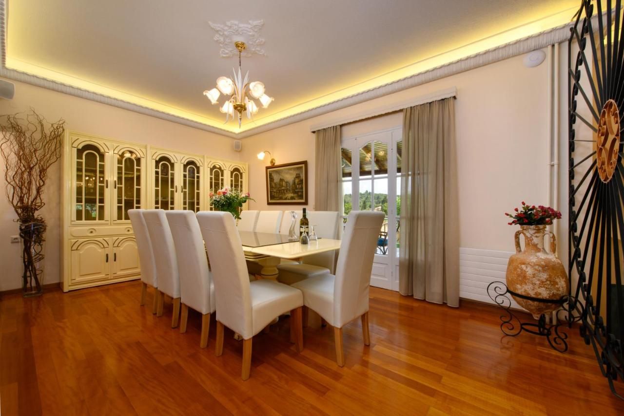 Villa sur Corfou, Grèce, 457 m² - image 4