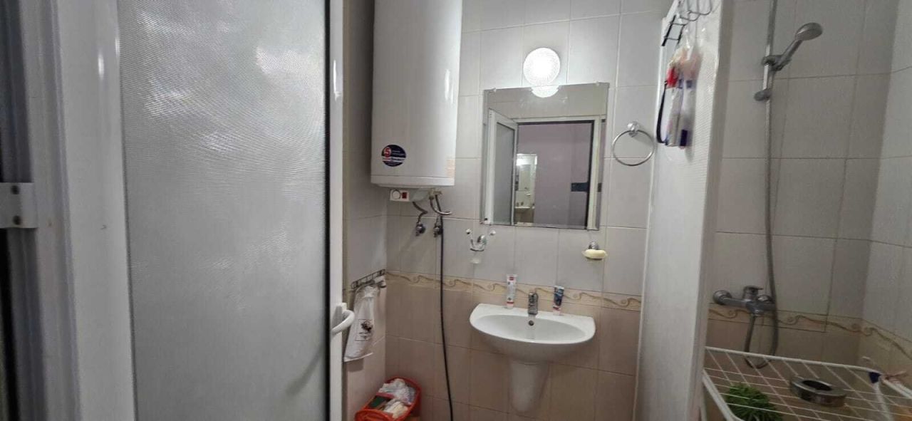 Apartment in Byala, Bulgaria, 85 m² - picture 1