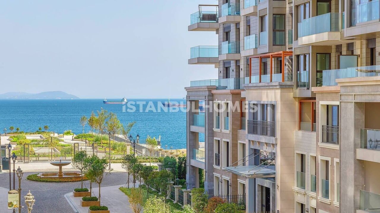 Apartment in Istanbul, Turkey, 134 m² - picture 1