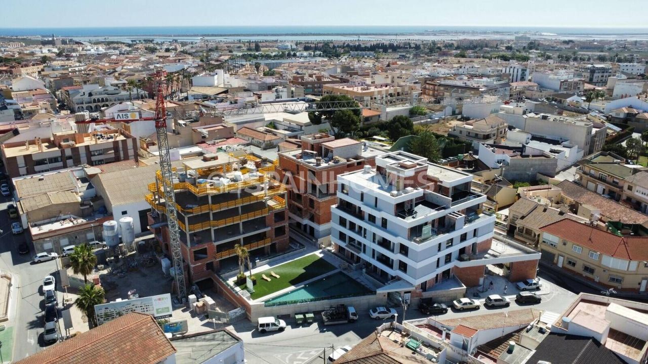 Apartment in San Pedro del Pinatar, Spain, 86 m² - picture 1