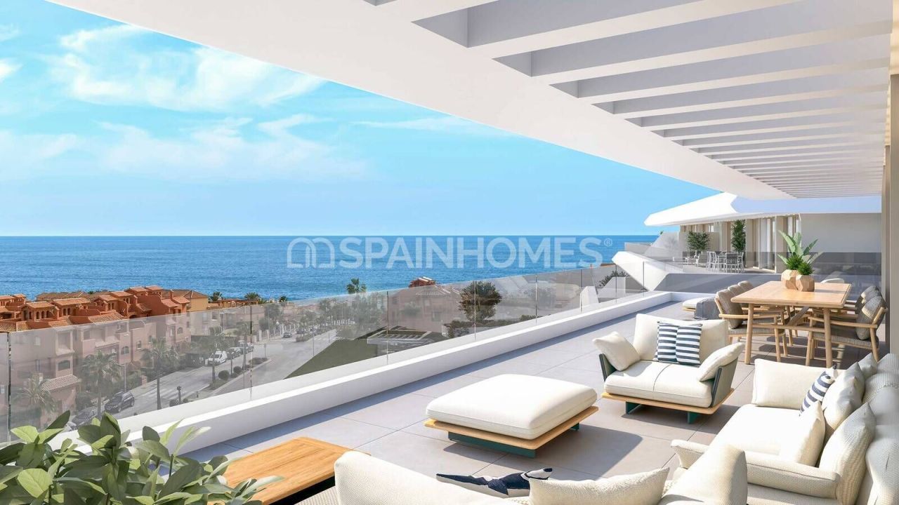 Appartement à Estepona, Espagne, 115 m² - image 1