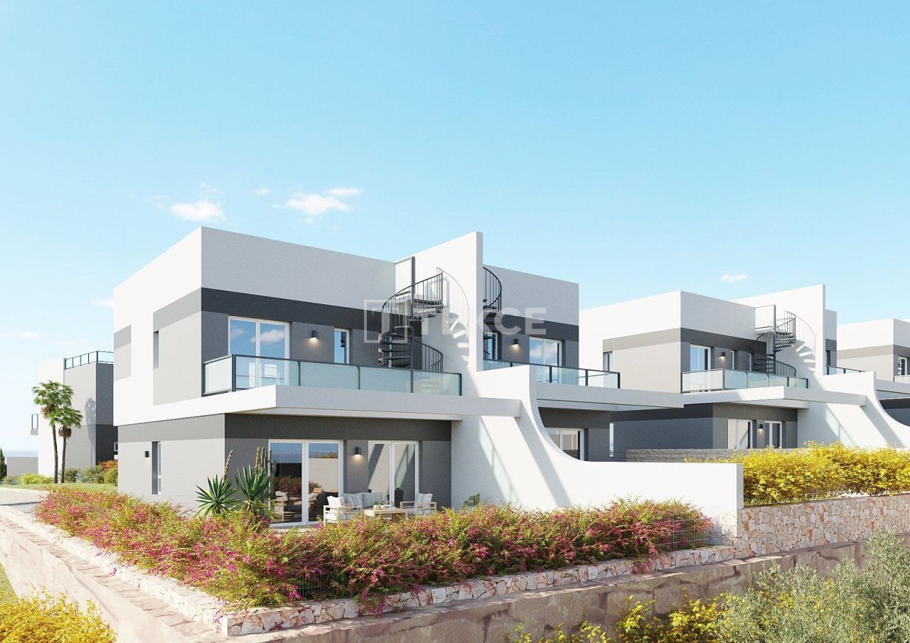 Villa à Finestrat, Espagne, 157 m² - image 1