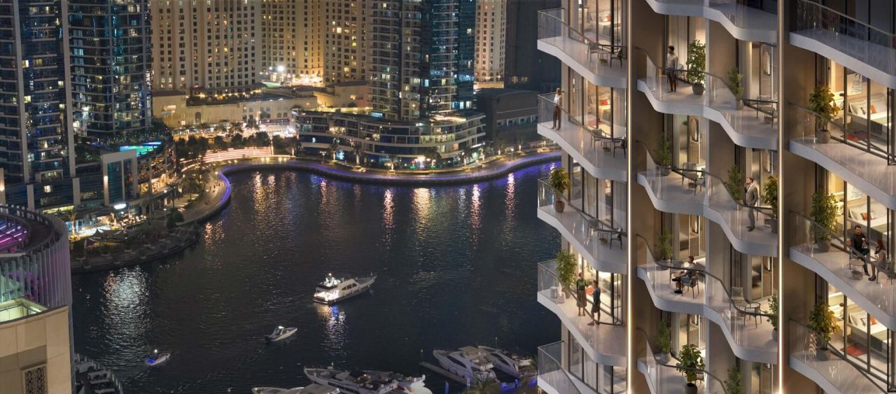 Studio in Dubai, UAE, 41 m² - picture 1
