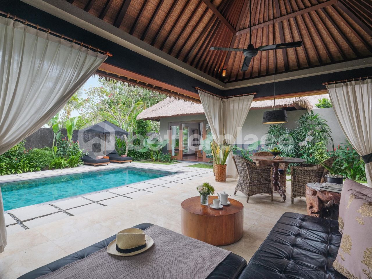 Villa à Seminyak, Indonésie, 90 m² - image 1