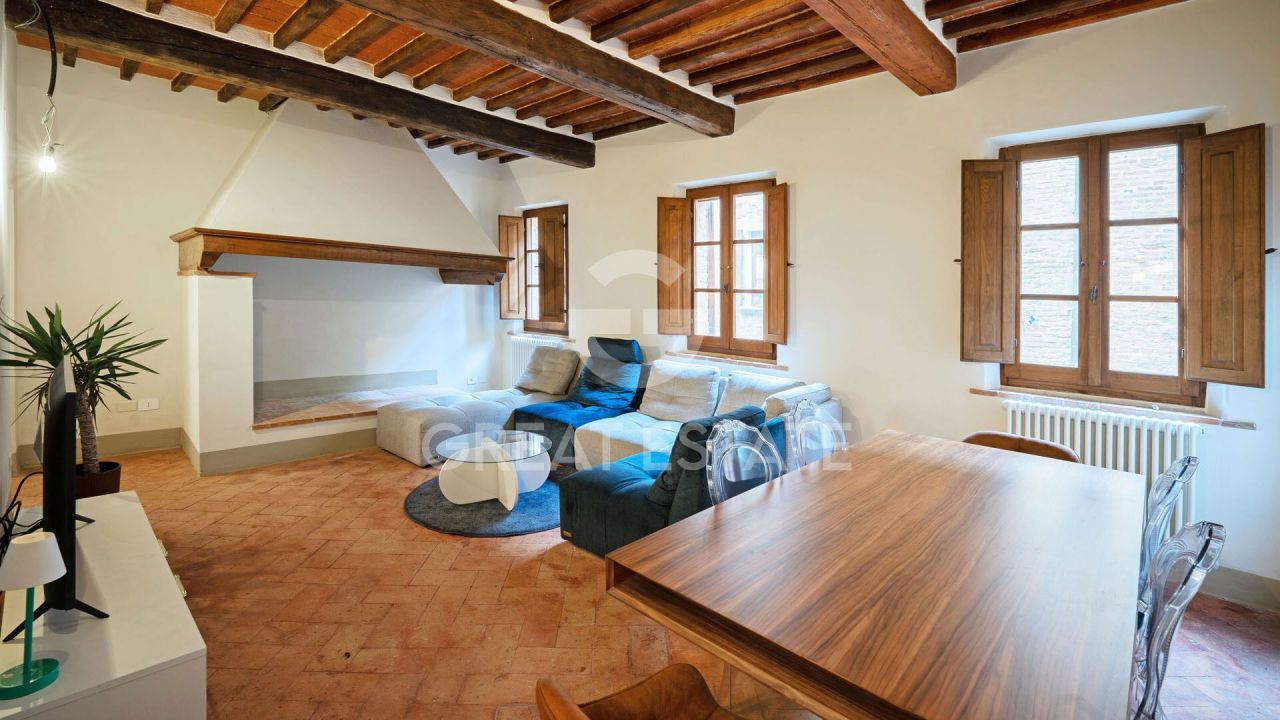 Appartement à Torrita di Siena, Italie, 225.85 m² - image 1