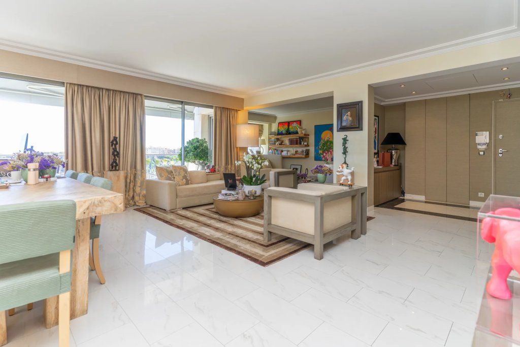 Apartment in La Condamine, Monaco, 340 m² - picture 8