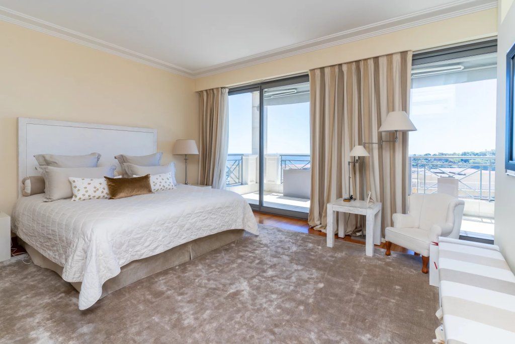 Apartment in La Condamine, Monaco, 340 m² - picture 11
