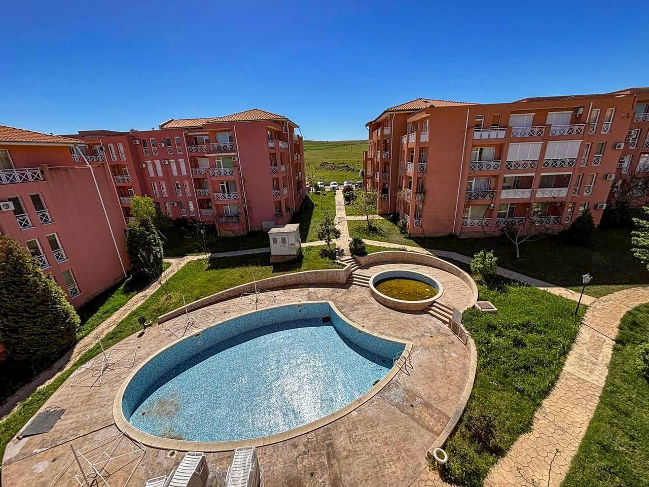 Appartement à Slantchev Briag, Bulgarie, 50 m² - image 1