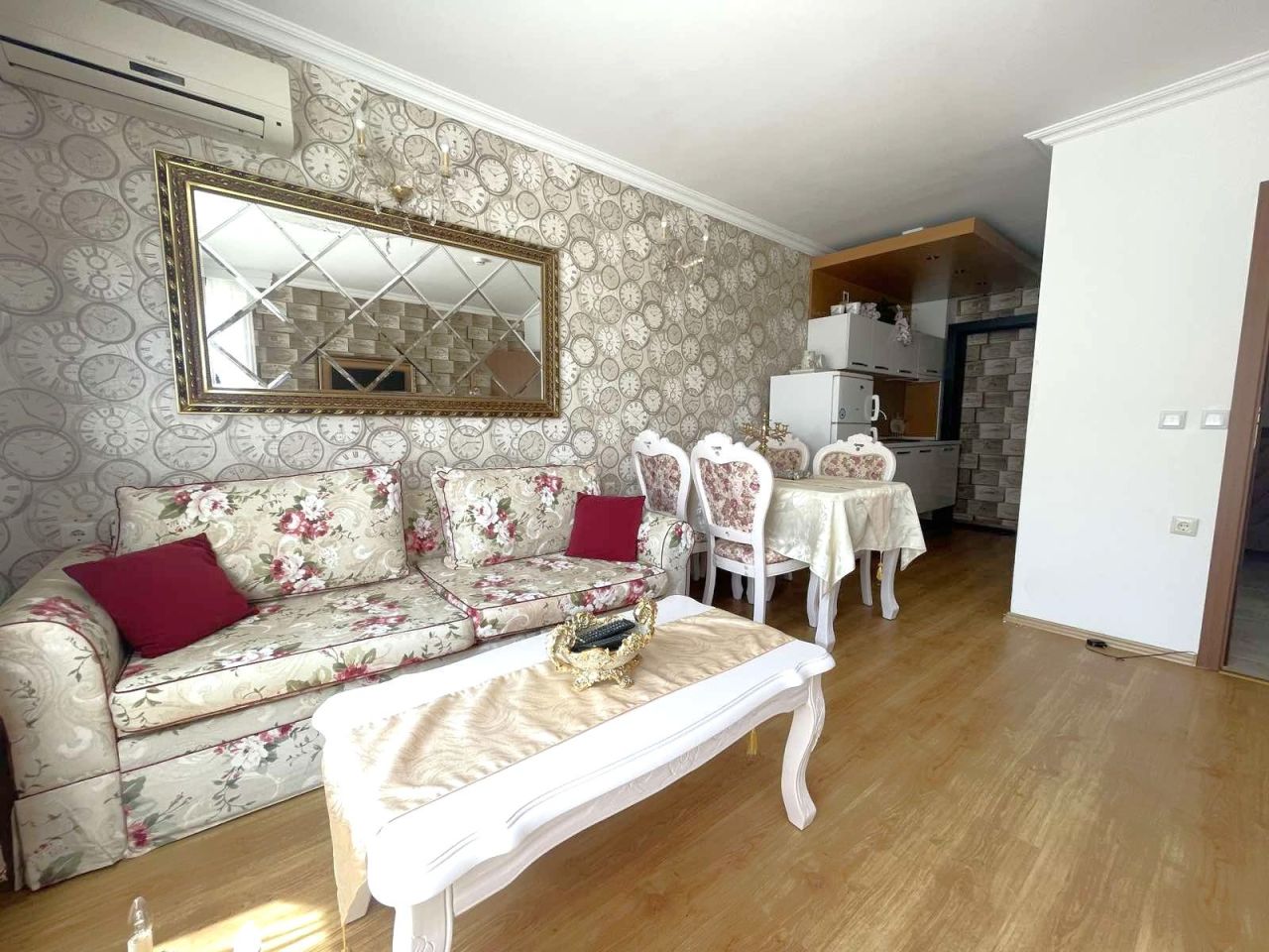 Flat at Sunny Beach, Bulgaria, 65 m² - picture 1
