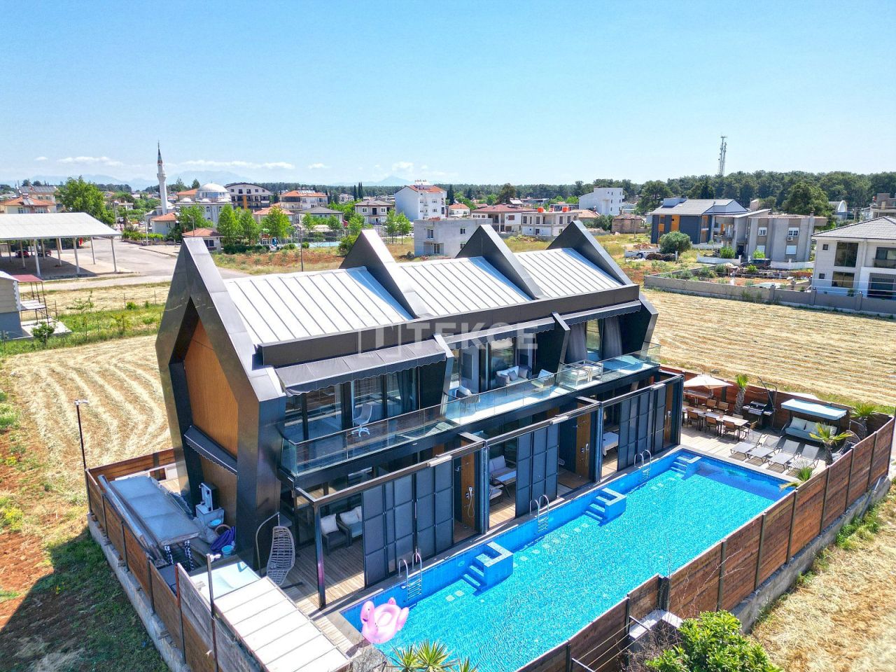 Casa adosada en Antalya, Turquia, 100 m² - imagen 1