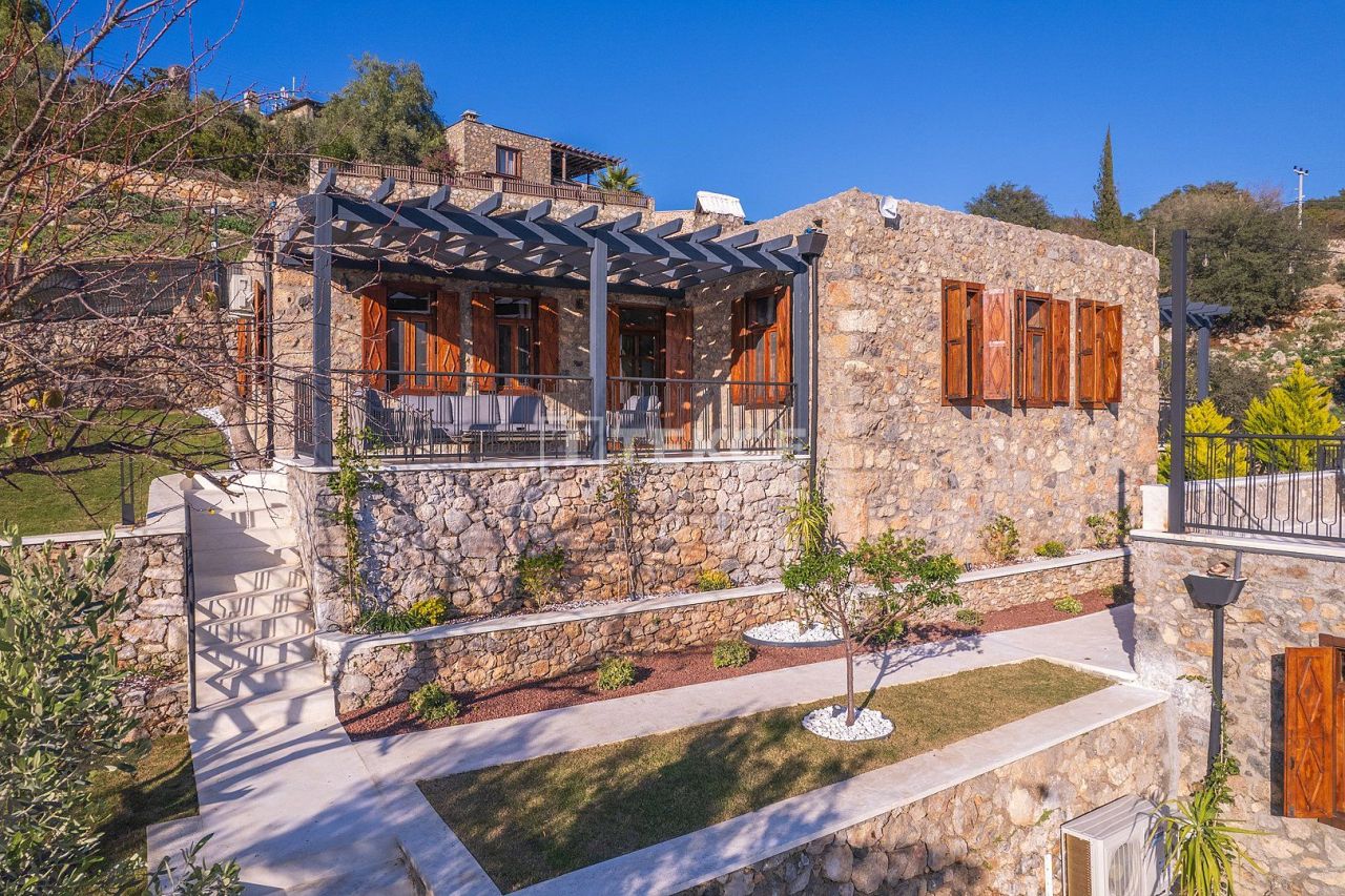 Villa in Fethiye, Türkei, 200 m² - Foto 3