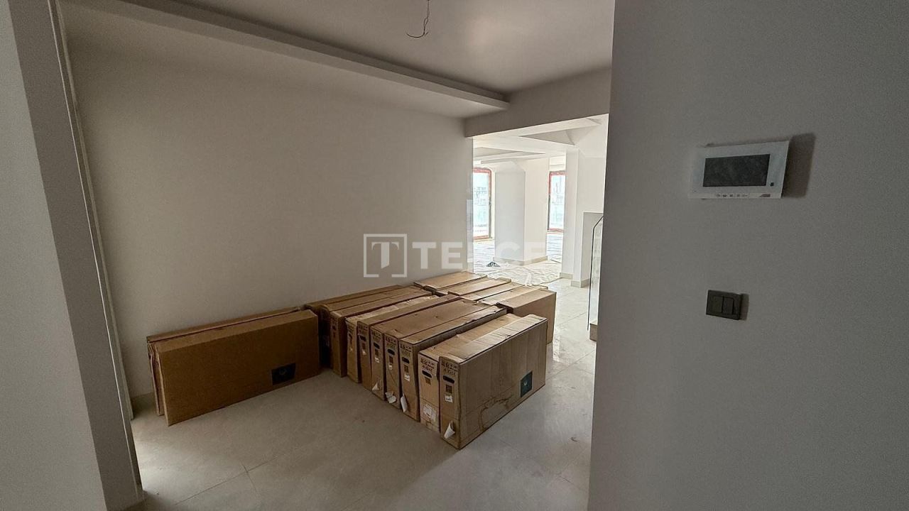 Apartamento Bayraklı, Turquia, 230 m² - imagen 14