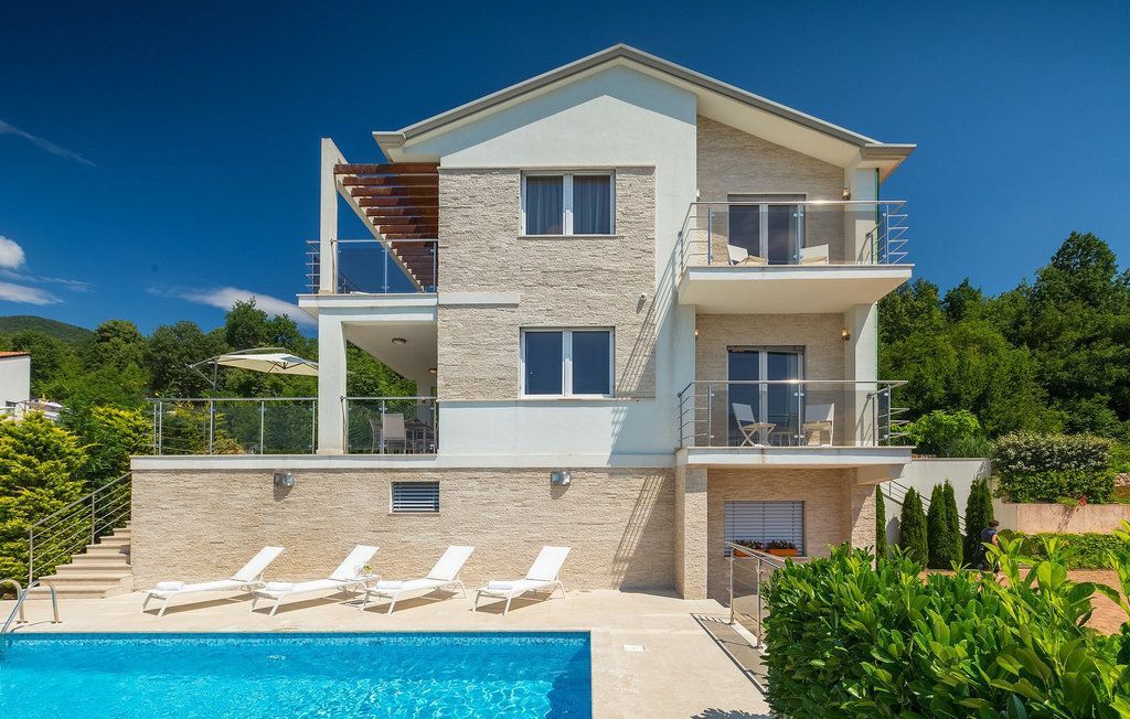 Villa Poljane, Croatie, 275 m² - image 1