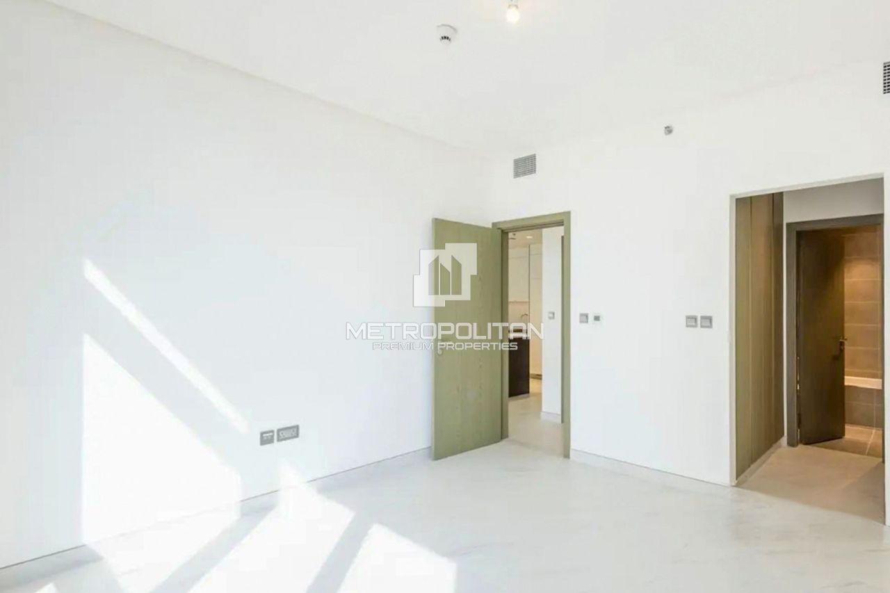 Apartment in Dubai, UAE, 68 m² - picture 6