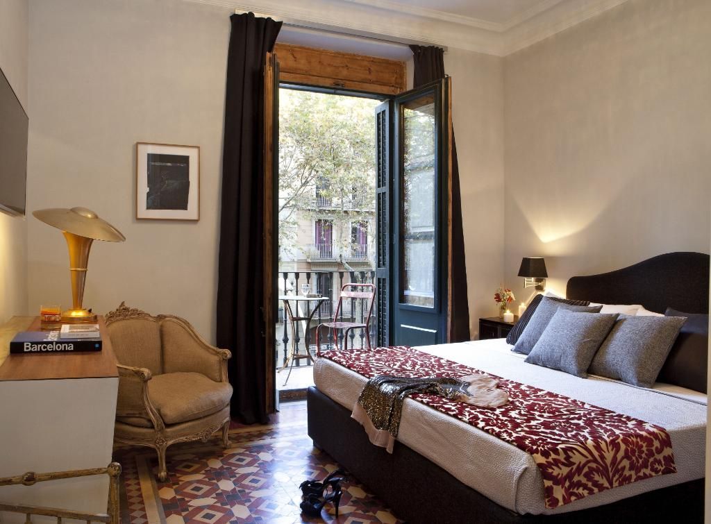 Hôtel à Barcelone, Espagne, 286 m² - image 1