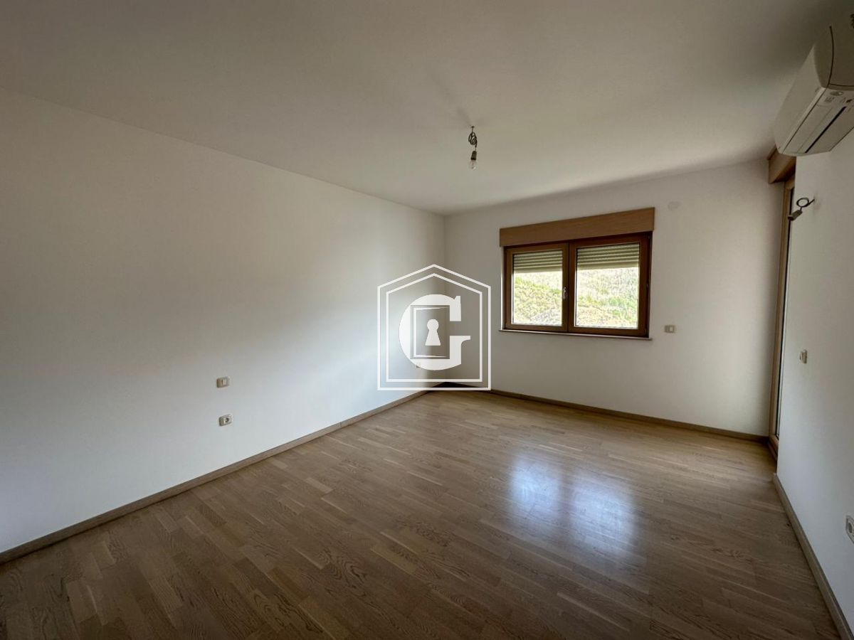 Apartment in Becici, Montenegro, 105 m² - picture 7