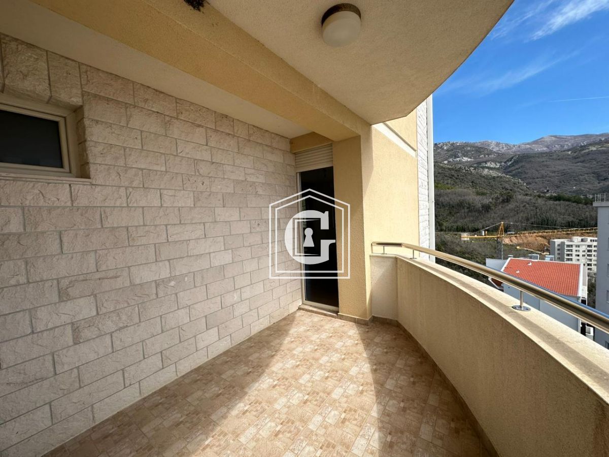 Apartment in Becici, Montenegro, 105 m² - picture 13