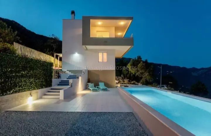 Villa in Herceg-Novi, Montenegro, 150 m² - Foto 3