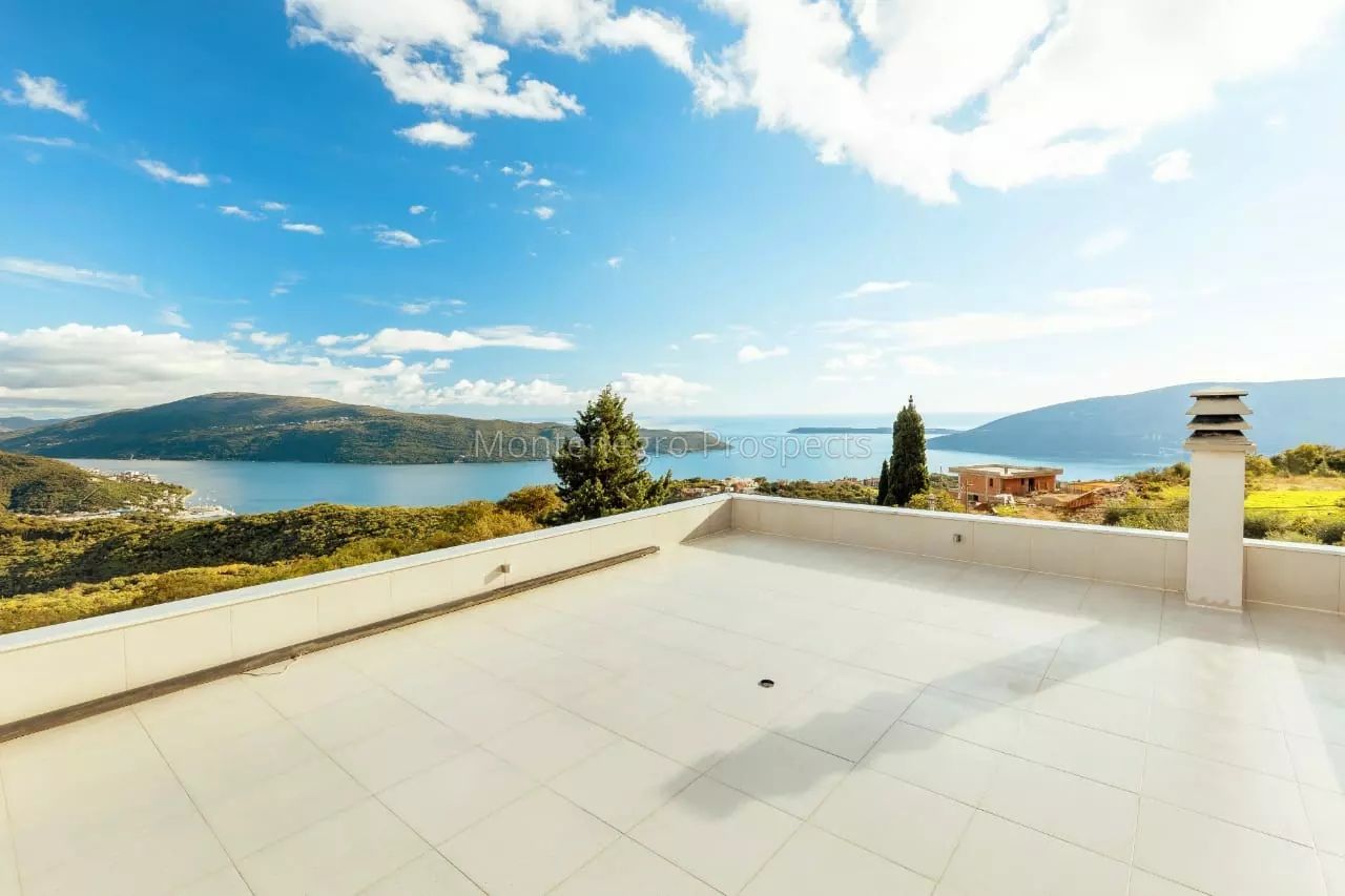 Villa in Herceg-Novi, Montenegro, 150 m² - Foto 7