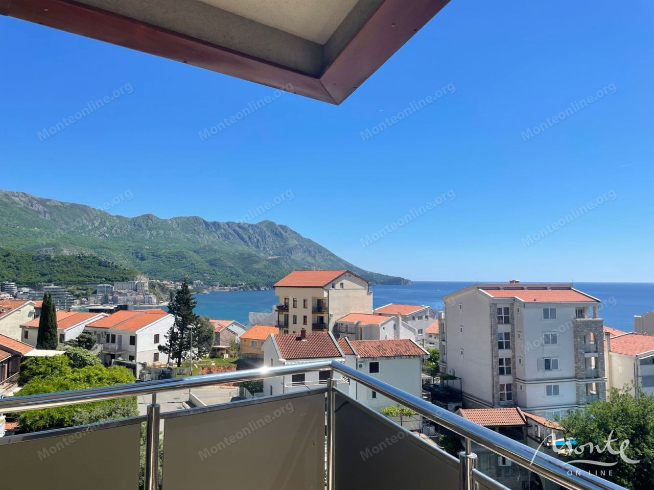 Appartement à Budva, Monténégro, 98 m² - image 1