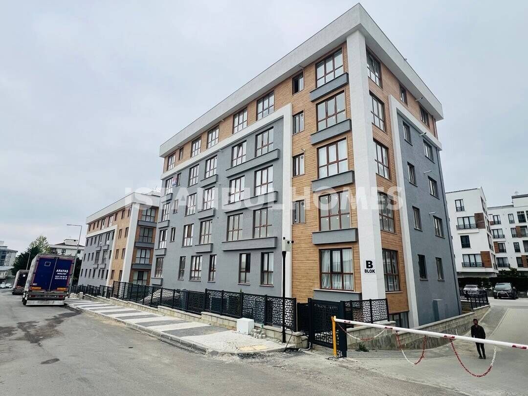 Apartamento en Çekmeköy, Turquia, 77 m² - imagen 1