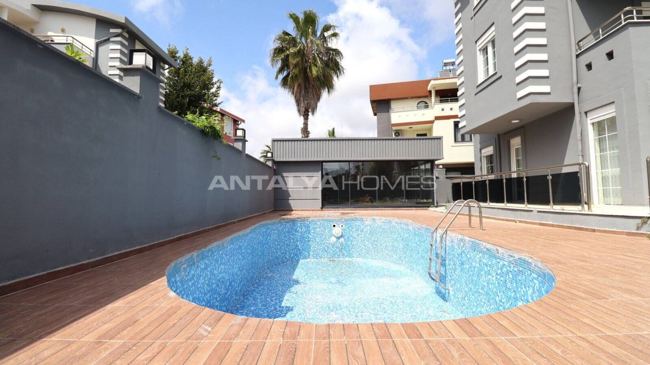 Villa à Serik, Turquie, 190 m² - image 1
