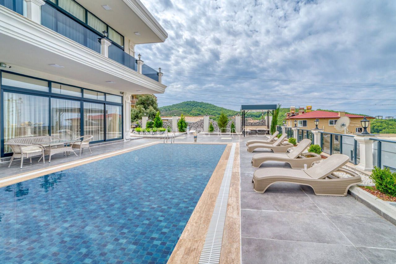 Villa en Alanya, Turquia, 550 m² - imagen 2