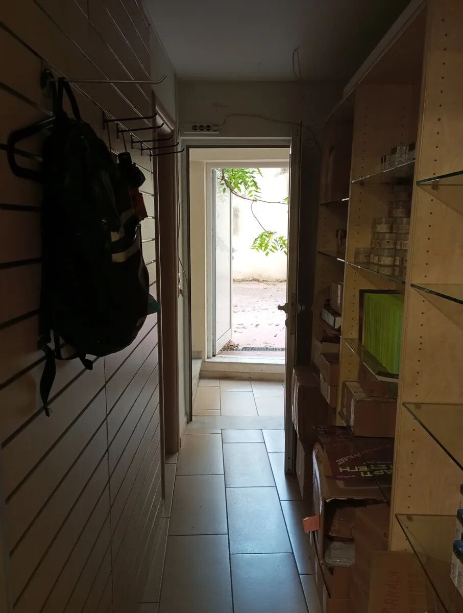 Tienda en Atenas, Grecia, 88 m² - imagen 3
