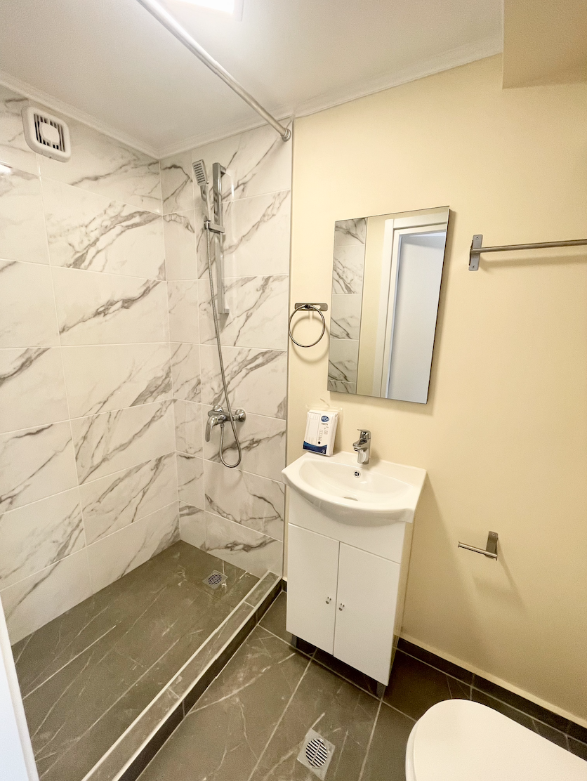 Flat in Athens, Greece, 60 m² - picture 3