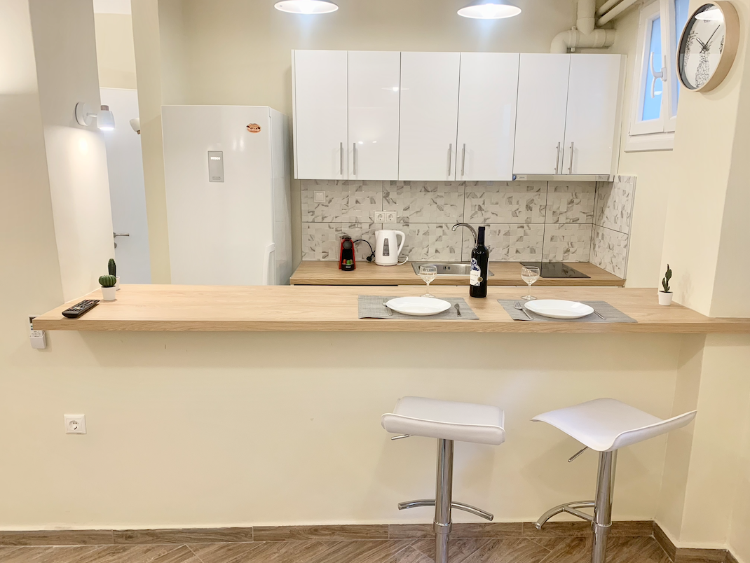 Flat in Athens, Greece, 60 m² - picture 9