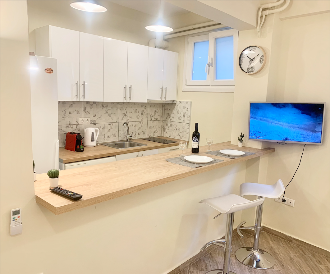 Flat in Athens, Greece, 60 m² - picture 7