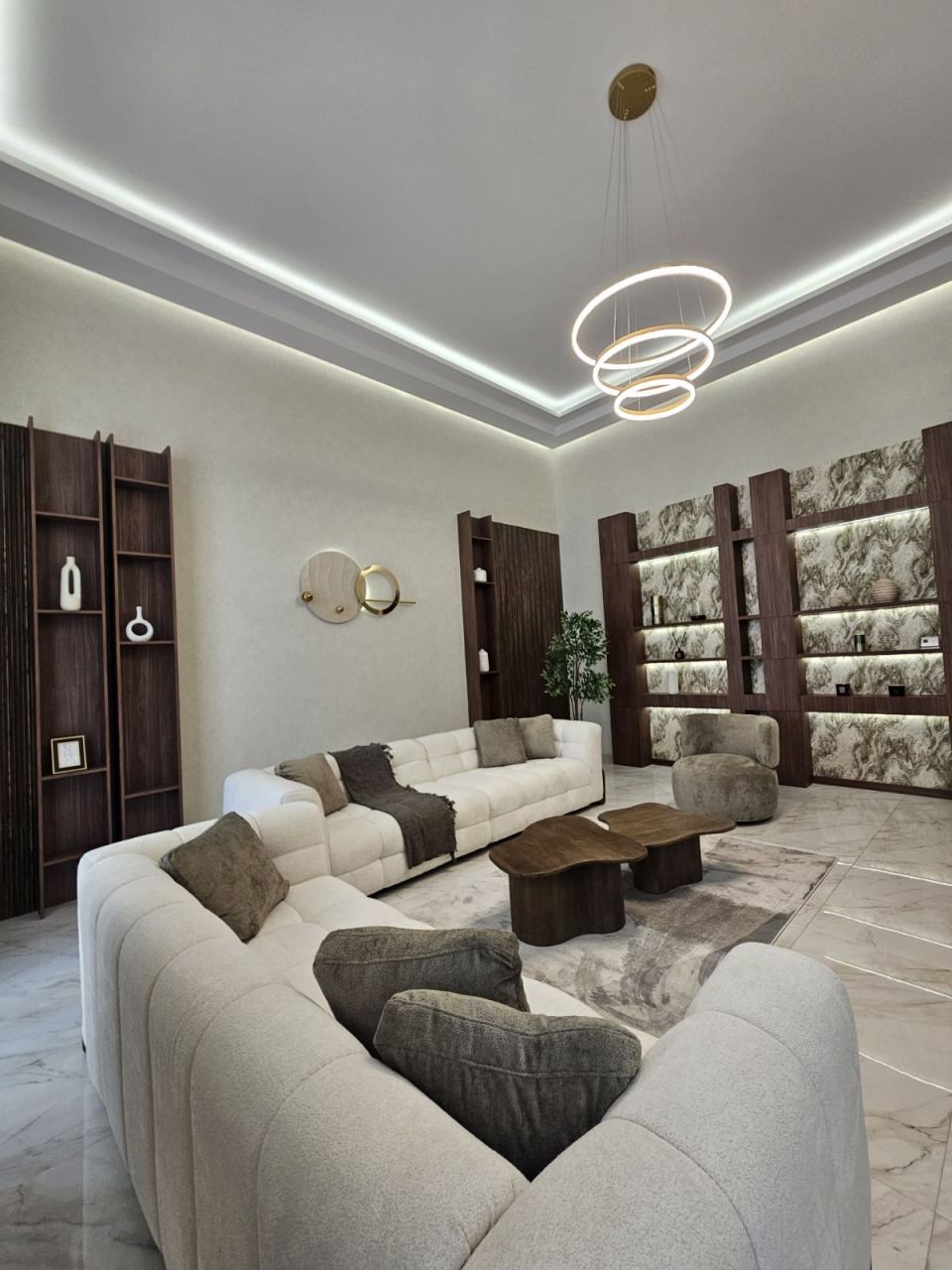 Apartment in Budapest, Hungary, 152 m² - picture 1