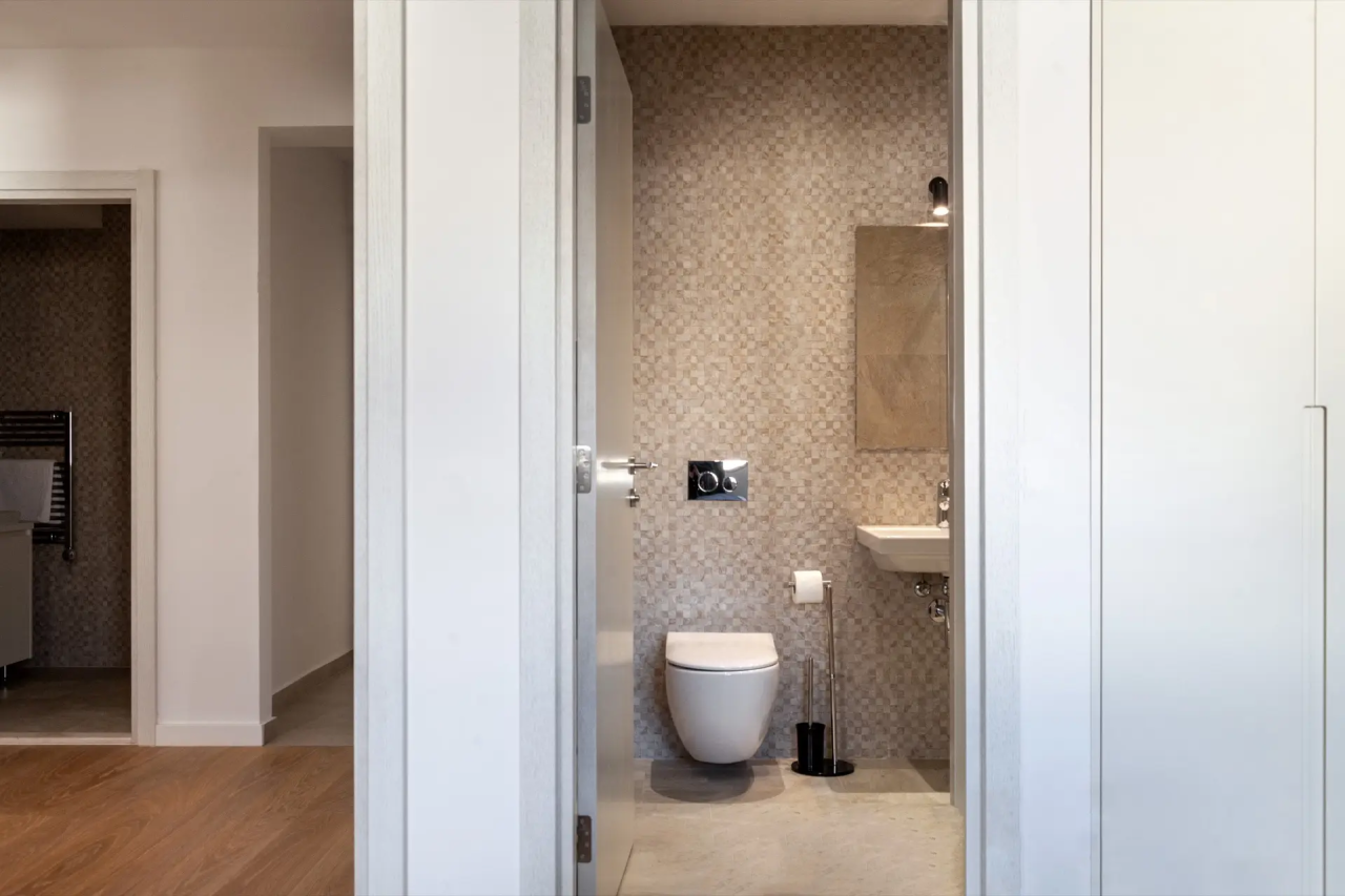 Piso en Dobrota, Montenegro, 136 m² - imagen 12